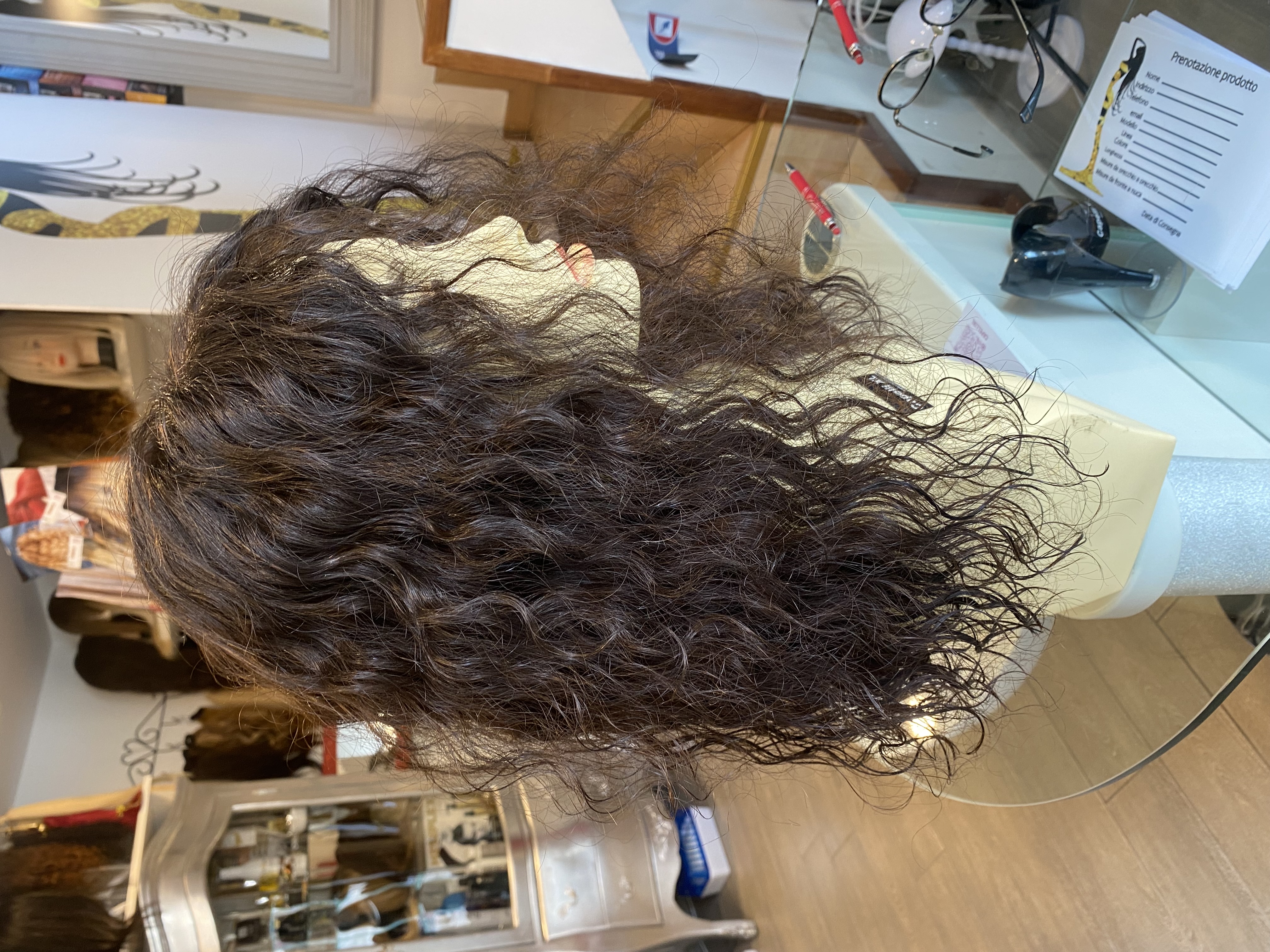 Parrucca di capelli veri remy vergini capelli Mossi o ricci Colore castano scuro Taglio scalato su  misura